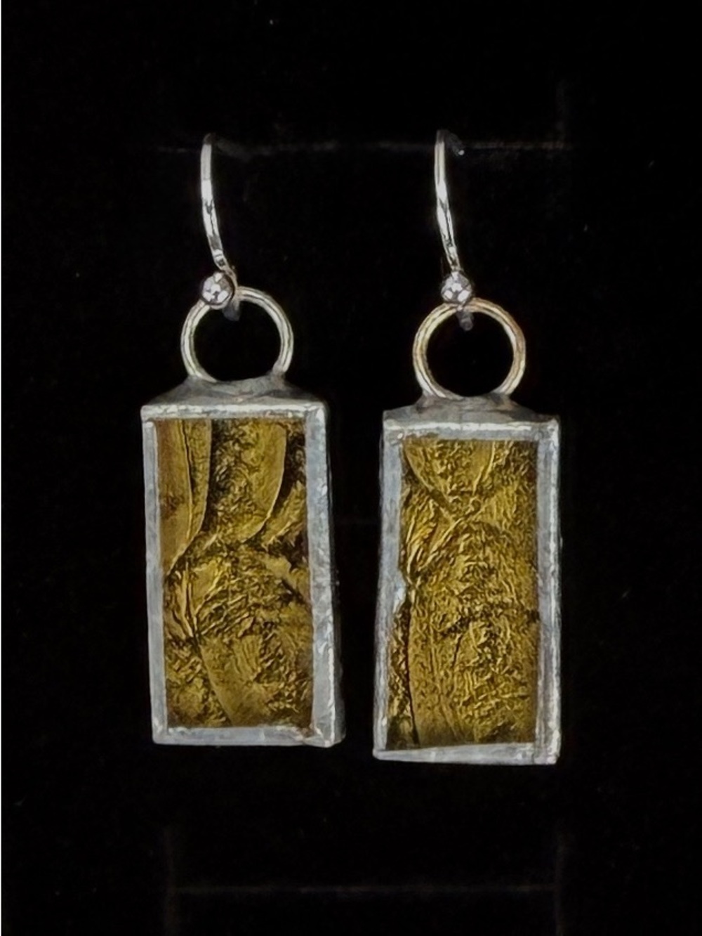 Vintage interesting Silvertone rectangle shape pierced earrings